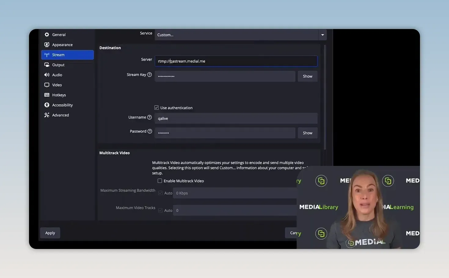 Pantalla de configuración del canal en MEDIAL con campos de server name, file name, app url y opciones de visualización